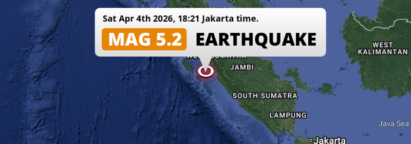 On Saturday Evening a Significant M5.2 Earthquake struck in the Indian Ocean 121km from Padang (Indonesia).